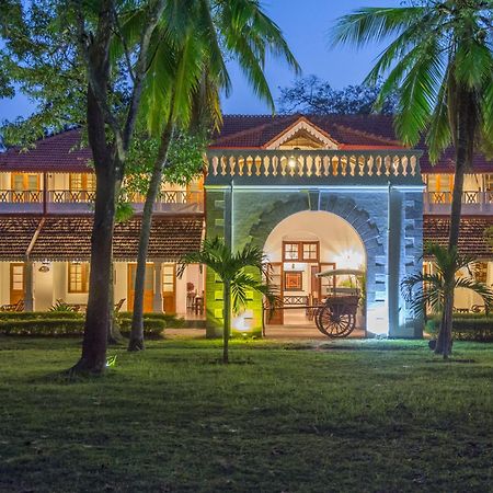 The Sanctuary At Tissawewa Hotel Anuradhapura Exterior photo
