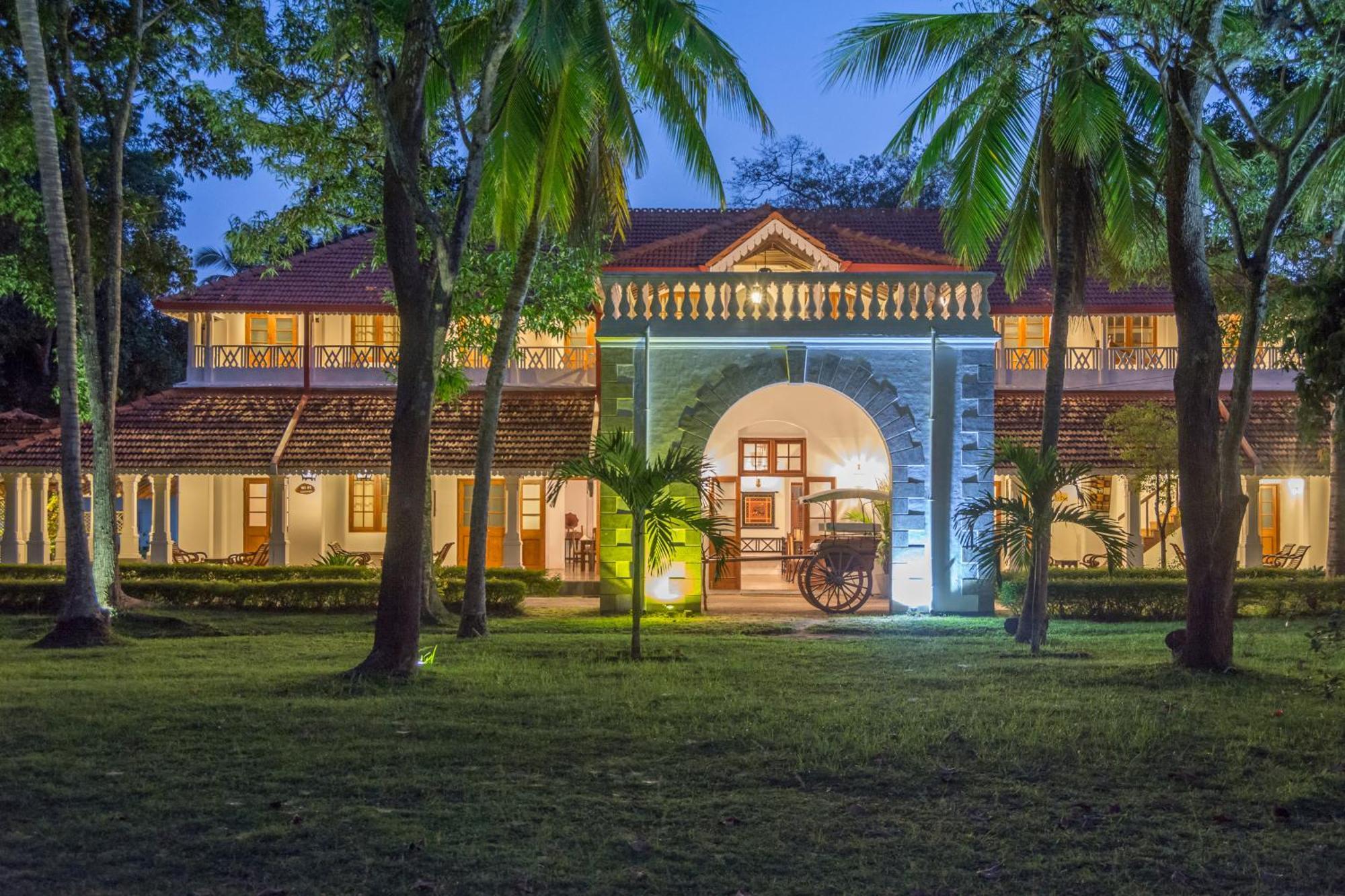 The Sanctuary At Tissawewa Hotel Anuradhapura Exterior photo